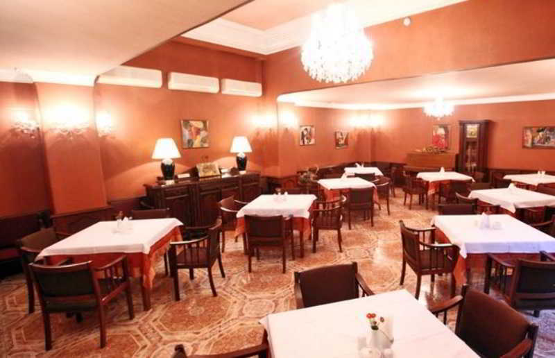 Hotel Sympatia Тбилиси Экстерьер фото