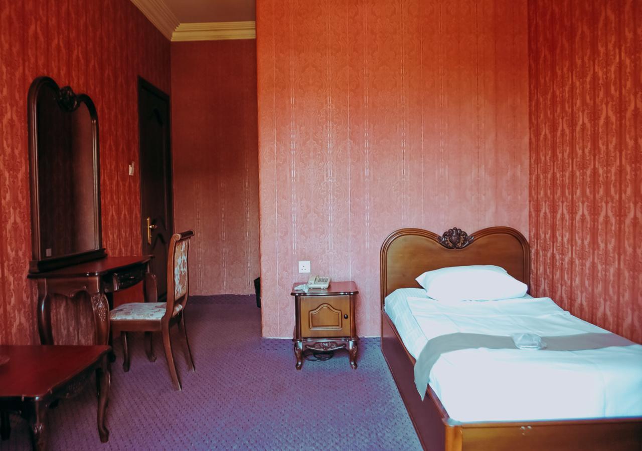 Hotel Sympatia Тбилиси Экстерьер фото